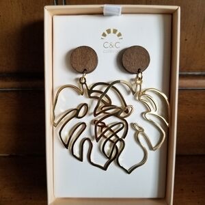 C & C California Gold Leaf Tropical Wood Dangle Drop Boho Chic Earri…